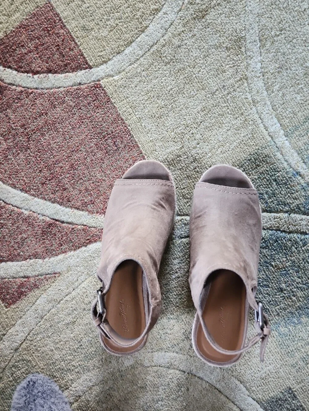 Wedge Espadrille Sandals in Taupe - Women